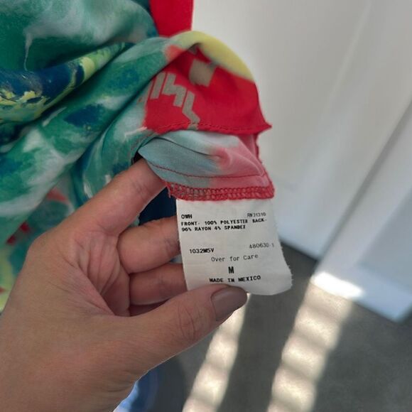 A. Byer Floral Top - Picture 5 of 6